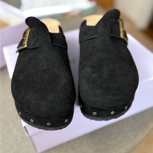 Madden Girl Faux Suede  Women's Clogs 7.5 NEW